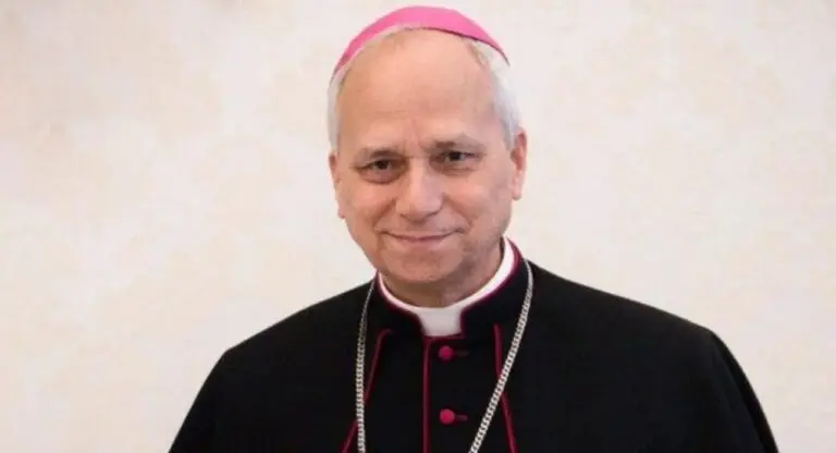Rober Francis