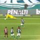 Rossi defende penalti