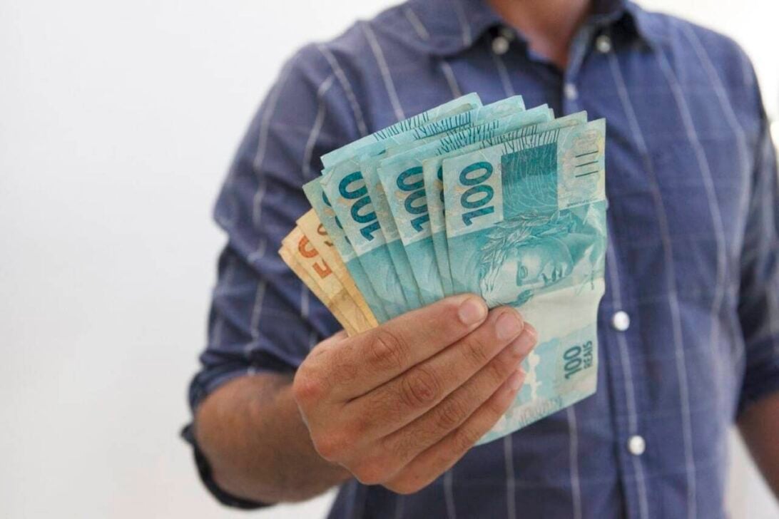 Salário Pagamento