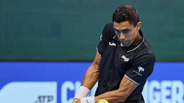 Thiago Monteiro.