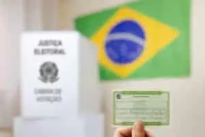 Eleições 2026: saiba como tirar título, consultar local e justificar seu voto