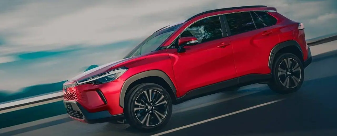 Успех продаж сделал Toyota Corolla Cross XR рекордным месяцем ожидания версии за 120 000 реалов.