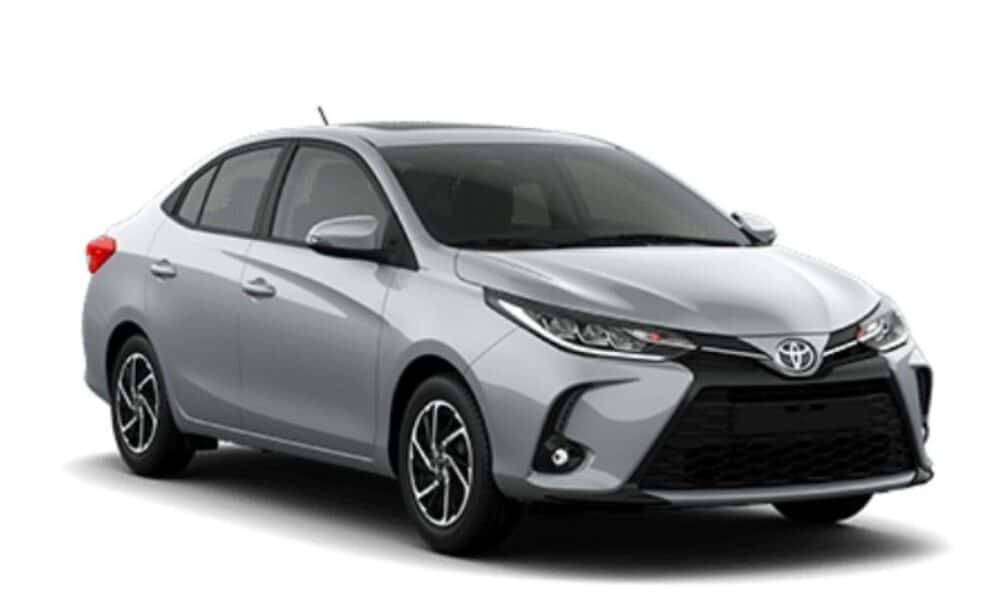 Toyota Yaris Cross 2025 estreia com design renovado e hybrid mais potente