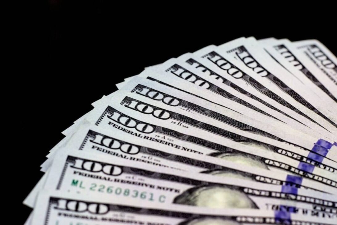 dólar