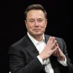 Patrimônio de Elon Musk atinge US$ 1,11 trilhão com IPO da SpaceX, gerando debate global