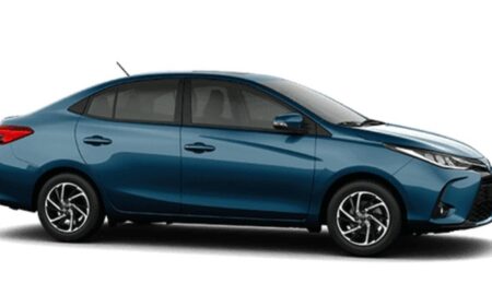 toyota yaris -