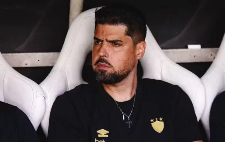 António Oliveira, técnico do Sport