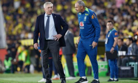 Carlo Ancelotti e o auxiliar técnico Paul Clement