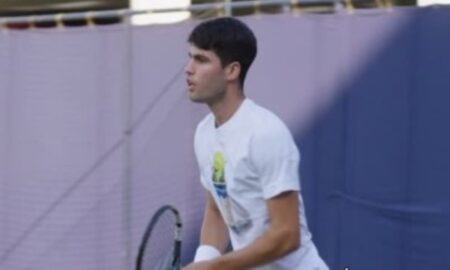 Alcaraz sofre, mas vence Fognini em batalha épica na estreia de Wimbledon