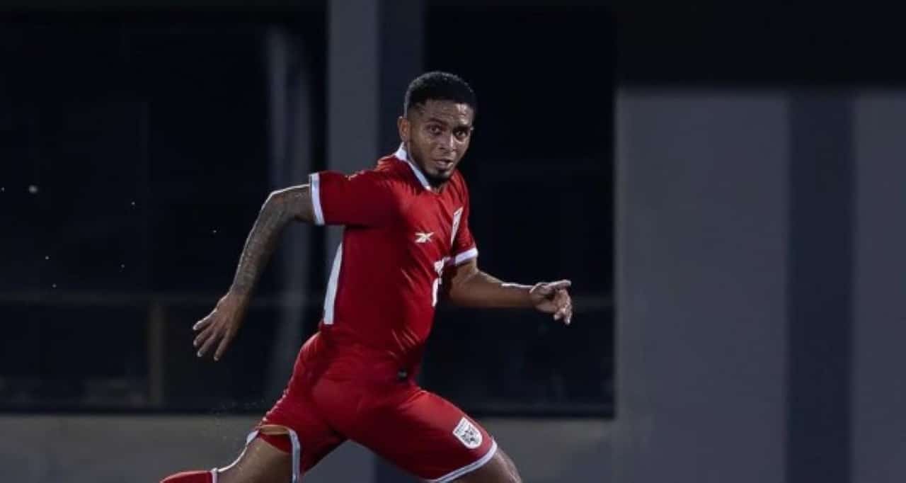 Cesar Yanis Panama