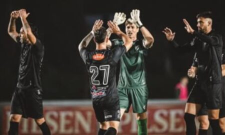Onde assistir Nacional x Danubio ao vivo: jogo às 18h com ingressos e arbitragem