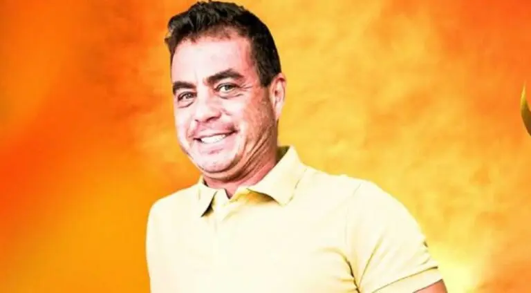 Dhomini -