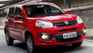 Stellantis planeja relançar Fiat Uno em 2026 com tecnologia híbrida e visual nostálgico