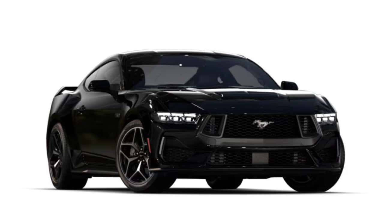 Ford Mustang Dark Horse -