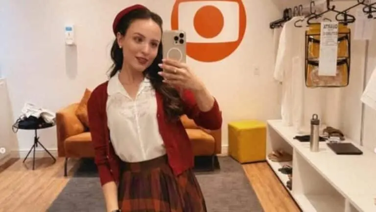 Larissa Manoela