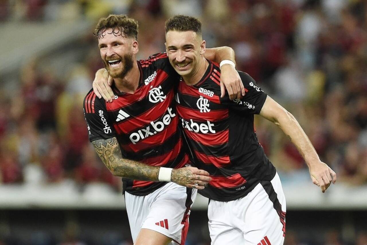 Léo Pereira e Léo Ortiz