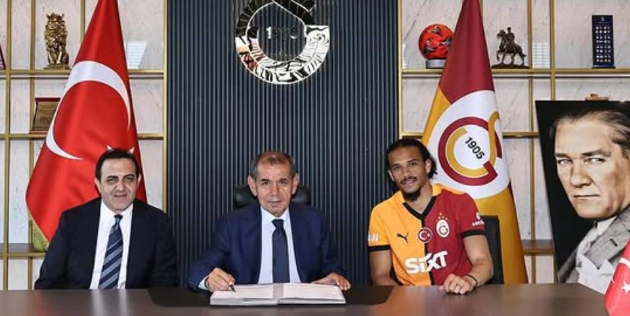 Leroy Sané assina com Galatasaray e provoca euforia em Istambul 2