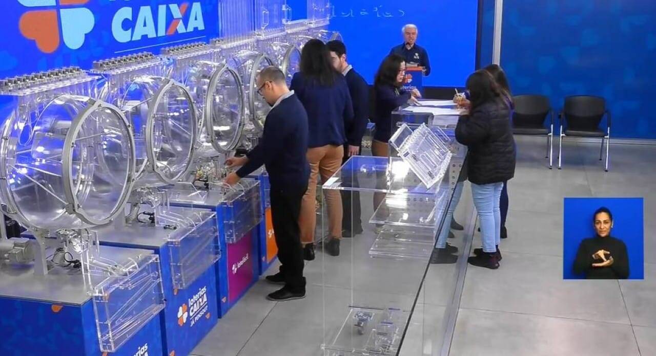 Loteria Caixa revela números de hoje: Lotofácil 3430, Lotomania 2790, Dupla Sena 2827, Super Sete 713 e Quina 6761