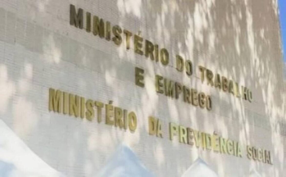 Ministério do Trabalho e Emprego