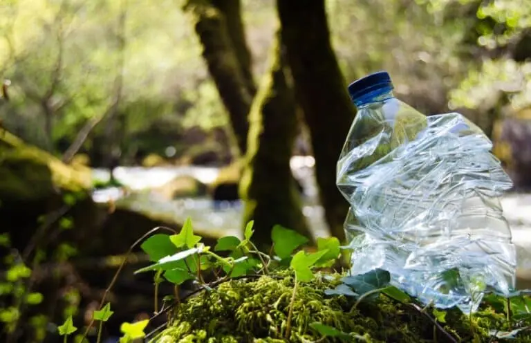 Natureza Plastico