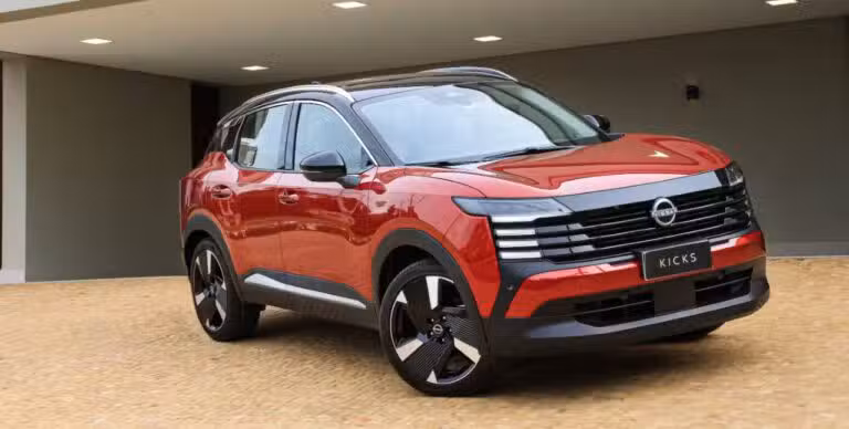 Nissan Kicks 2026 frente