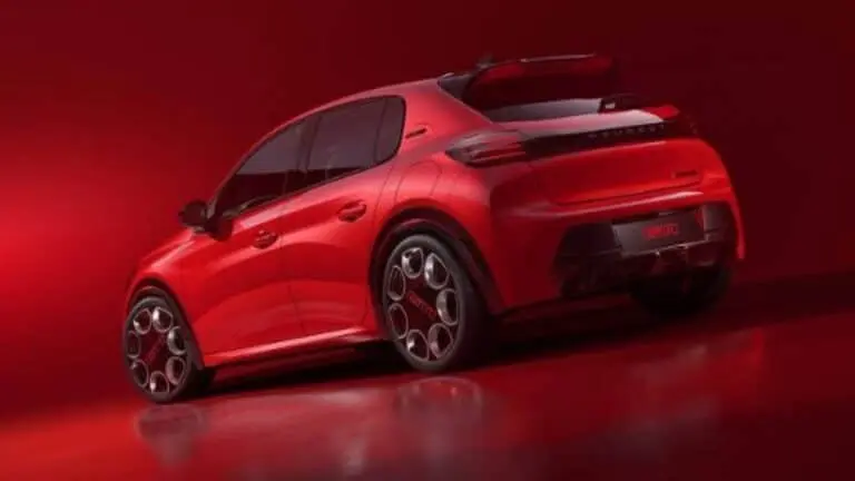 Peugeot e-208 GTI