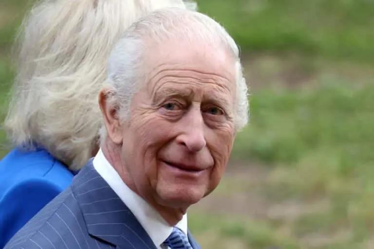 Rei Charles III