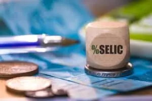 Redução da Selic: qual patamar pode reaquecer o financiamento imobiliário