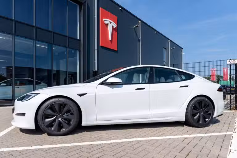 Tesla Model S