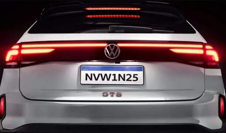 Volkswagen Jetta GLI traseira