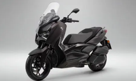 Yamaha XMax 300 -