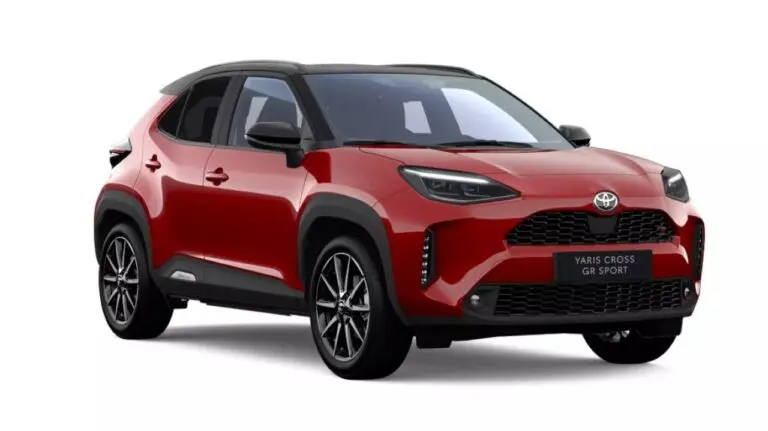 Yaris Cross vermelho
