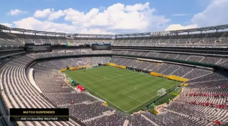 estadio vazio