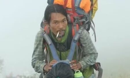 Agam, alpinista e guia na Indonésia
