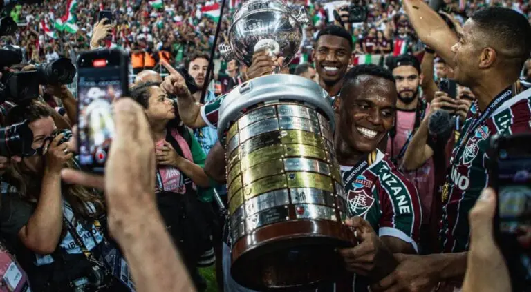 Arias Fluminense