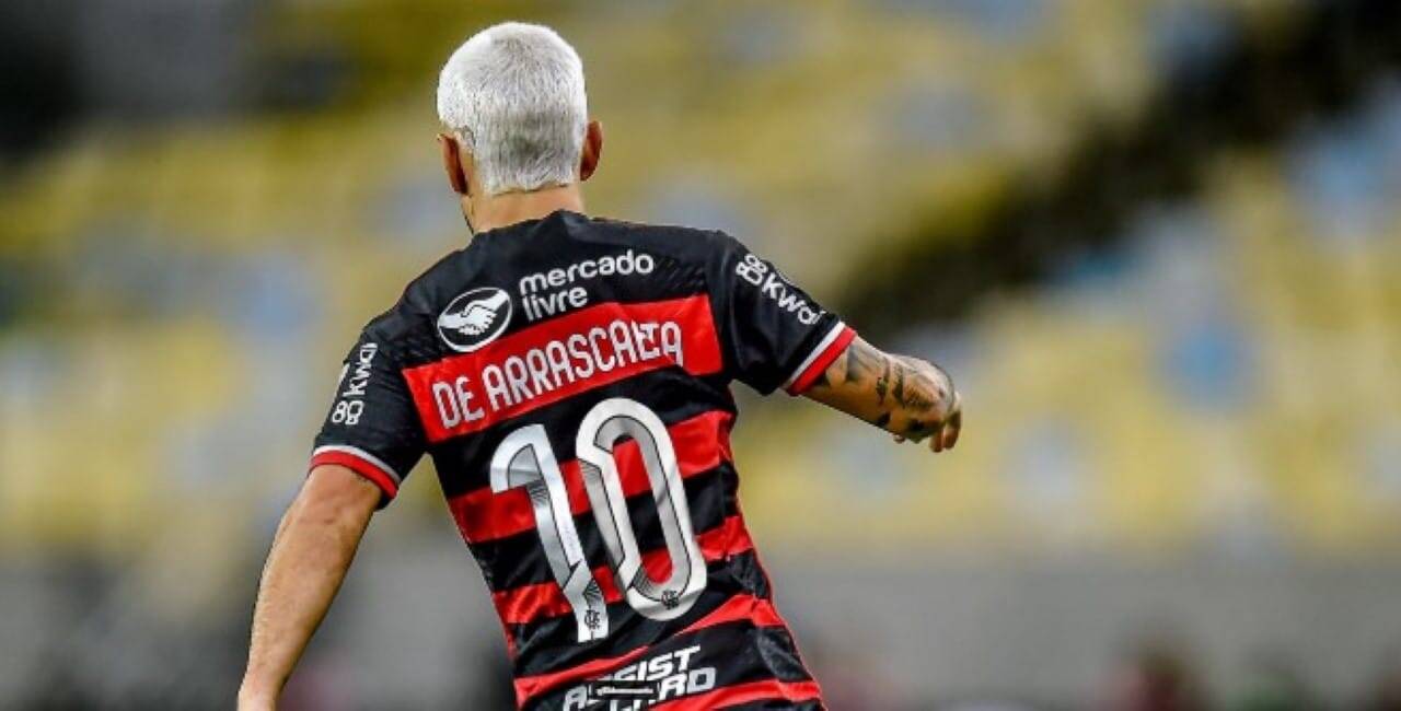 Arrascaeta joga hoje? Onde assistir ao vivo Flamengo x Fluminense: destaques, horário e escalações do clássico no Maracanã