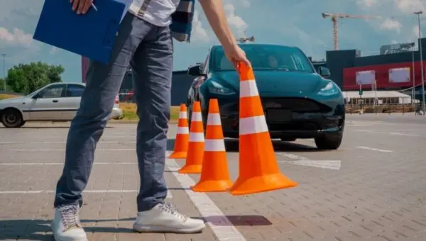 Contran aprova novas regras para tirar CNH com fim da autoescola obrigatória
