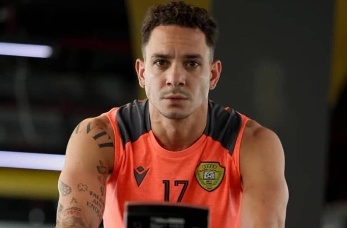 Caio Canedo.