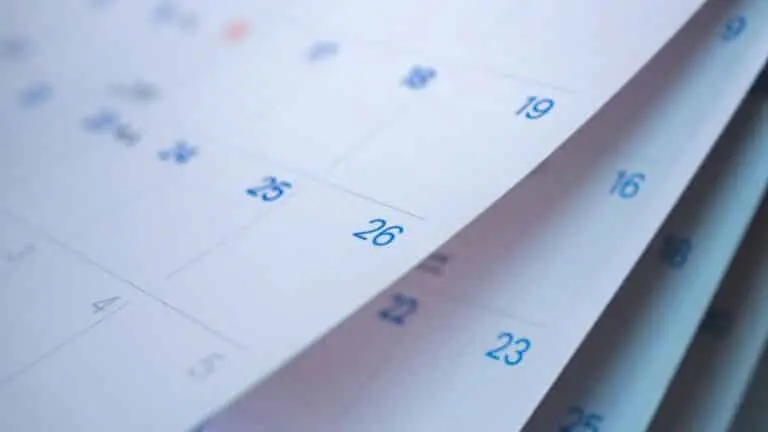 Calendário Feriado