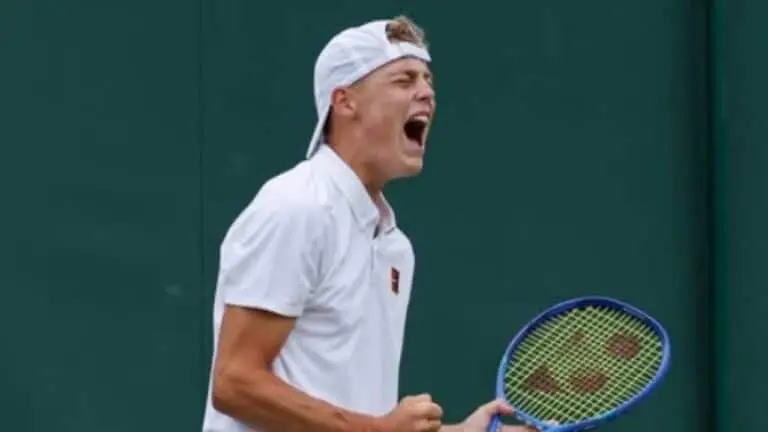 Cruz Hewitt