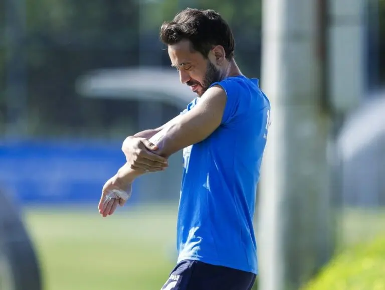 Everton Ribeiro