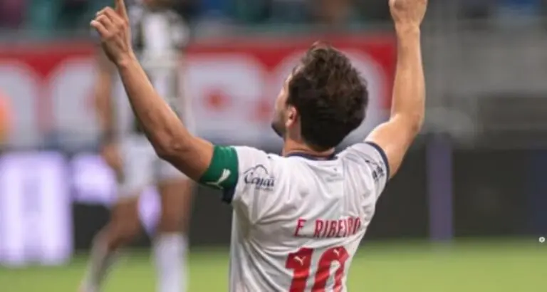 Everton Ribeiro