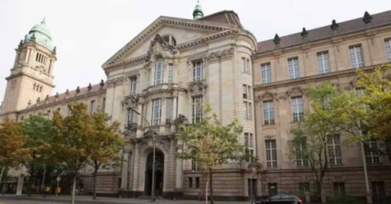 German doctor faces trial for 15 lethal injection murders in Berlin, Germany