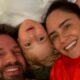Fernanda Vasconcellos e filho