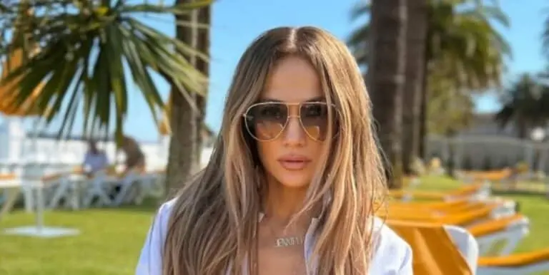 Jennifer Lopez