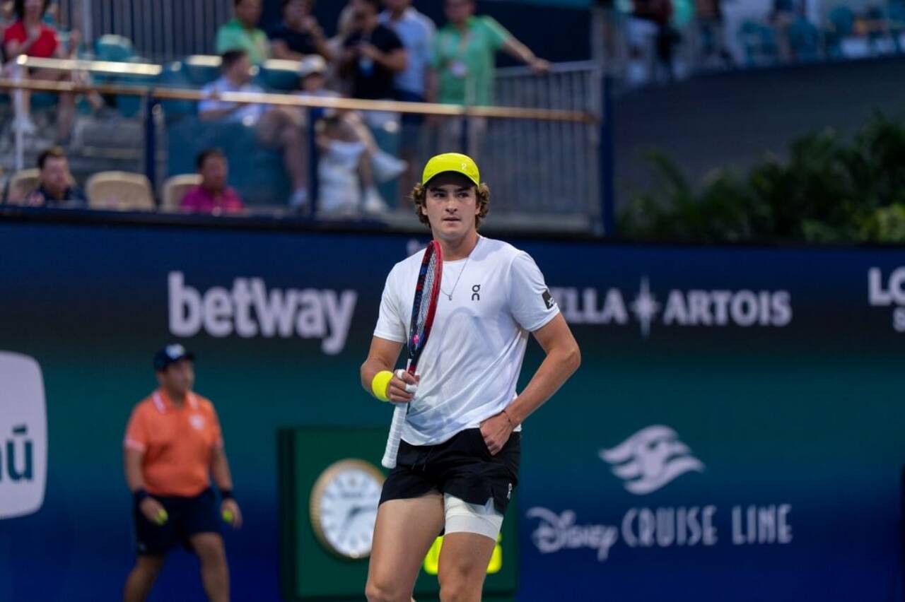 João Fonseca enfrenta Jenson Brooksby na segunda rodada de Wimbledon 2025