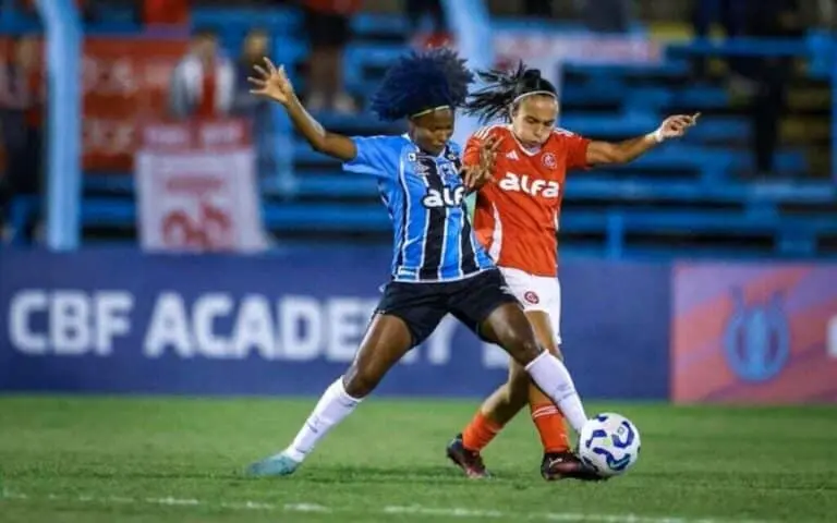 Jogadoras no Gre-Nal