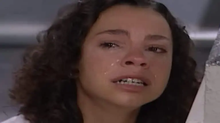 Joyce em História de Amor