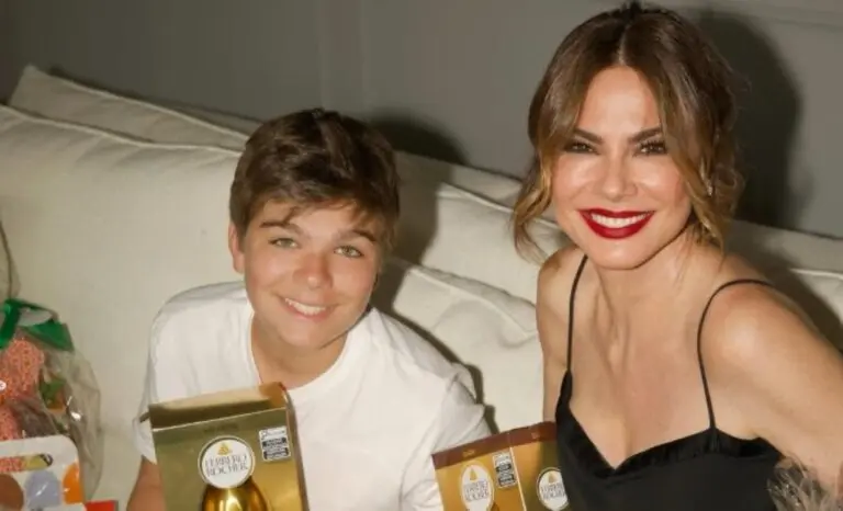 Luciana Gimenez e filho Lorenzo