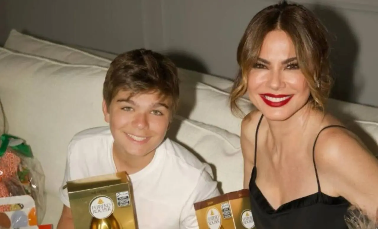 Luciana Gimenez e filho Lorenzo